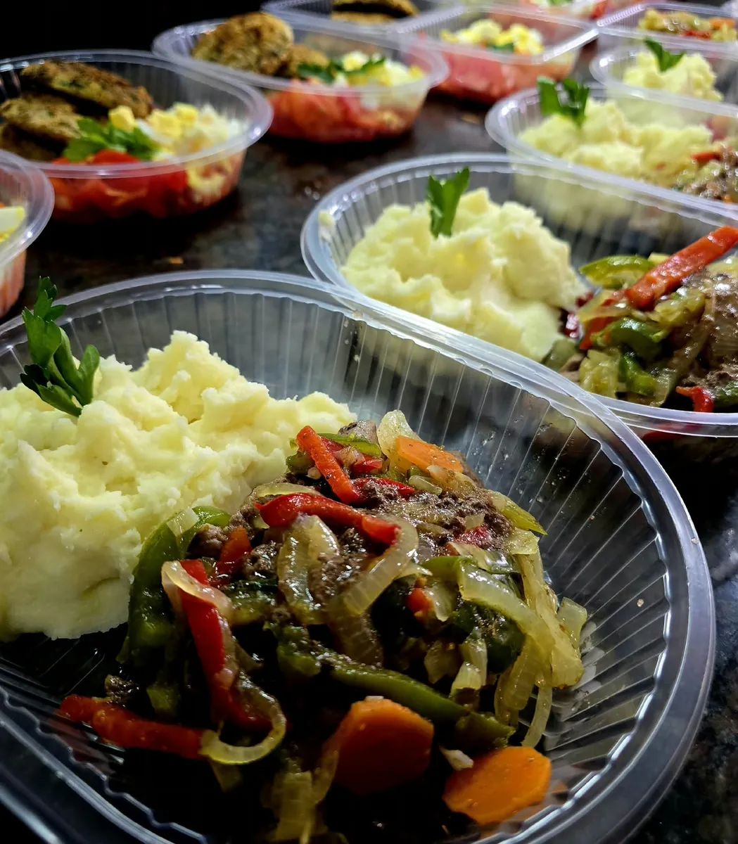 Carne salteada con pure